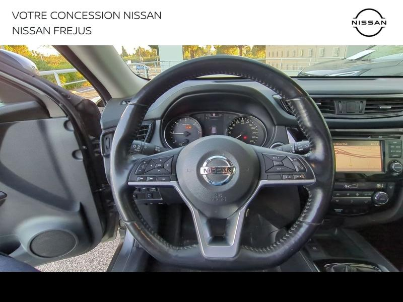 Photo 14 de l’annonce de NISSAN X-Trail d’occasion à vendre à FRÉJUS