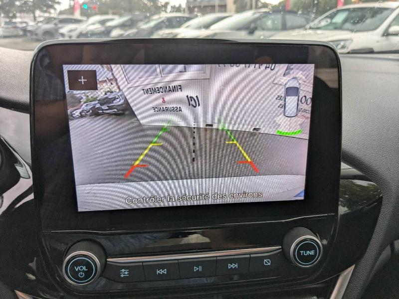 Photo 14 de l’annonce de FORD Fiesta d’occasion à vendre à MARSEILLE