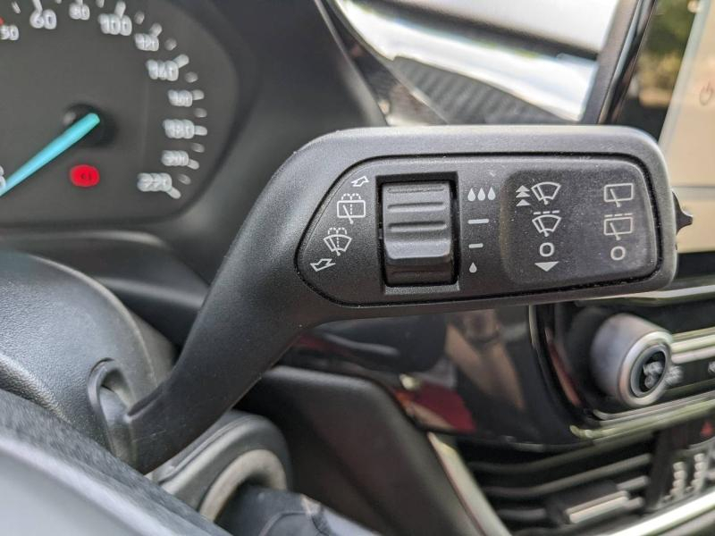 Photo 10 de l’annonce de FORD Puma d’occasion à vendre à MARSEILLE