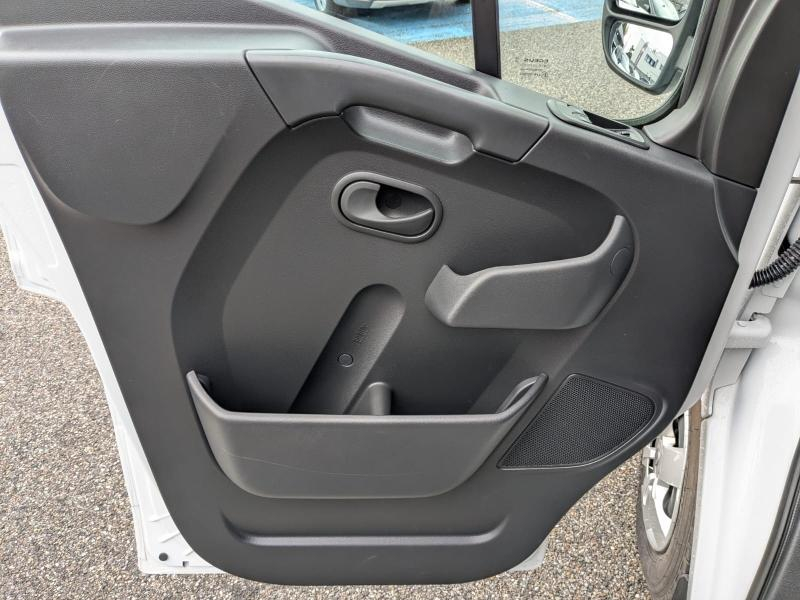 Photo 12 de l’annonce de NISSAN Interstar VUL d’occasion à vendre à ANNEMASSE