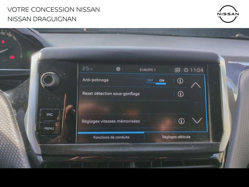 Photo 16 de l’annonce de PEUGEOT 2008 d’occasion à vendre à DRAGUIGNAN