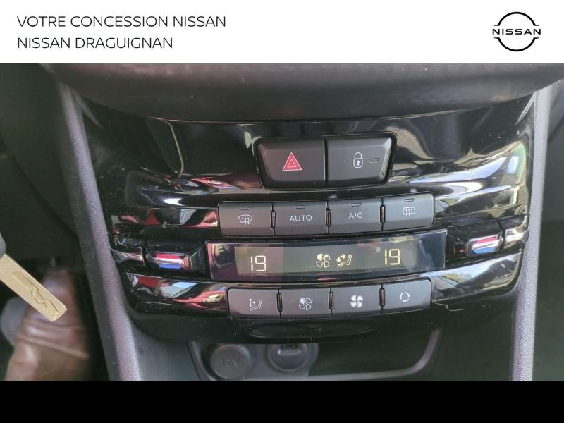 Photo 18 de l’annonce de PEUGEOT 2008 d’occasion à vendre à DRAGUIGNAN