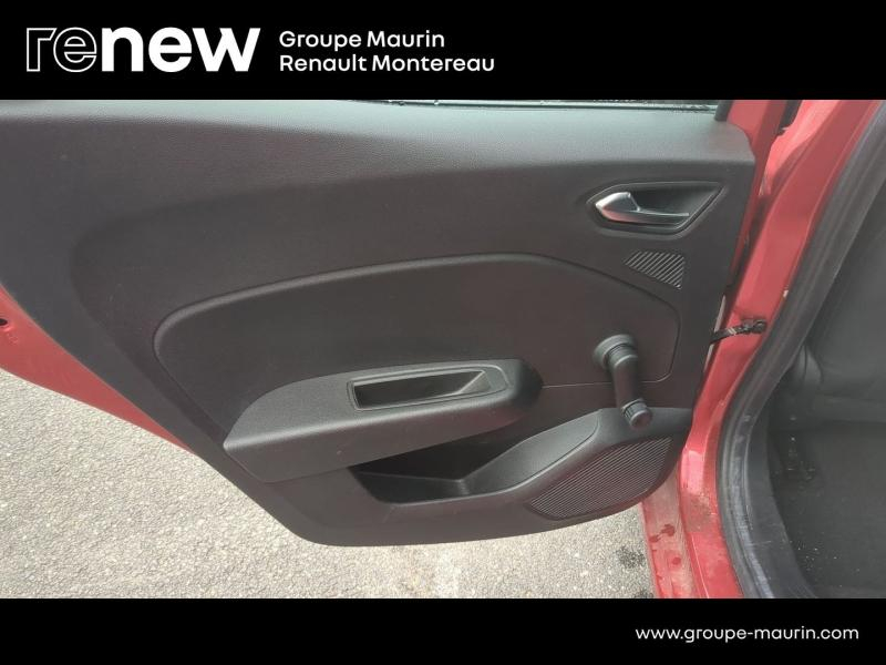 Photo 16 de l’annonce de RENAULT Clio d’occasion à vendre à VARENNES SUR SEINE