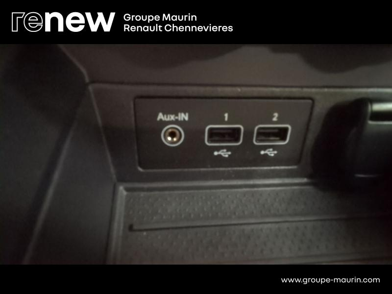 Photo 20 de l’annonce de RENAULT Zoe d’occasion à vendre à CHENNEVIÈRES-SUR-MARNE