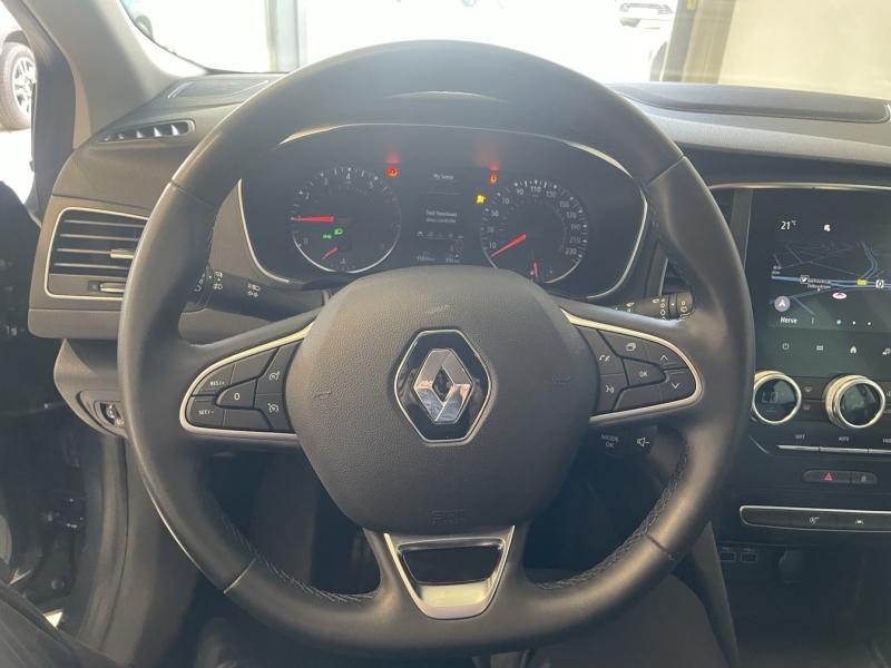 Photo 11 de l’annonce de RENAULT Megane d’occasion à vendre à CHENNEVIÈRES-SUR-MARNE