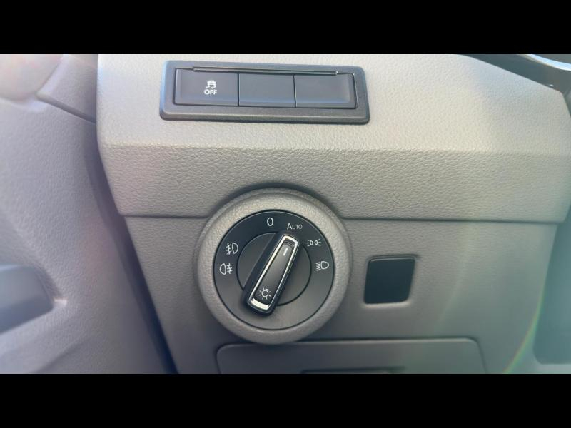 Photo 9 de l’annonce de VOLKSWAGEN Transporter Fg VUL d’occasion à vendre à MANOSQUE