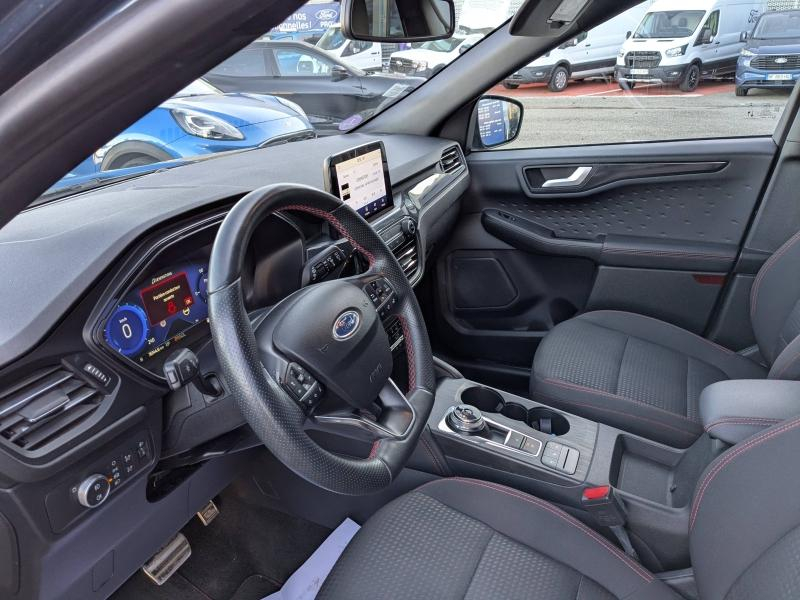 Photo 9 de l’annonce de FORD Kuga d’occasion à vendre à AVIGNON