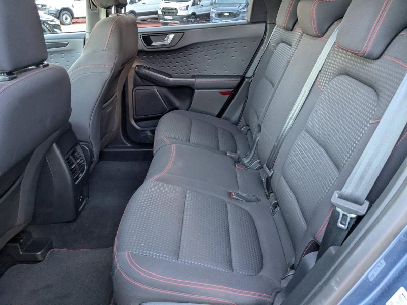 Photo 10 de l’annonce de FORD Kuga d’occasion à vendre à AVIGNON