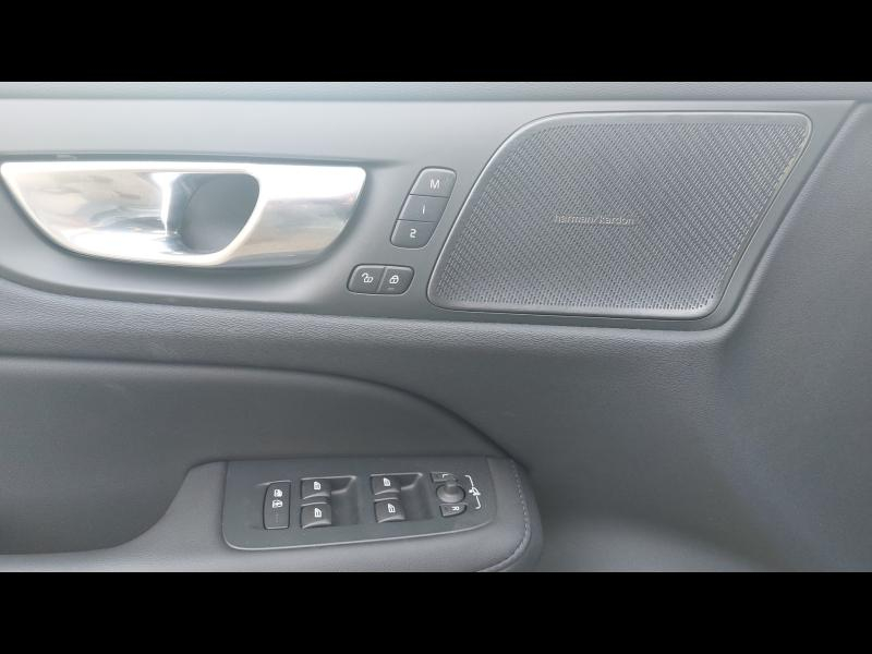 Photo 15 de l’annonce de VOLVO V60 d’occasion à vendre à AVIGNON