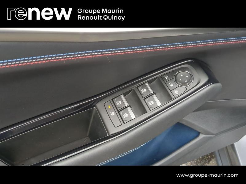 Photo 17 de l’annonce de RENAULT  d’occasion à vendre à QUINCY-SOUS-SÉNART