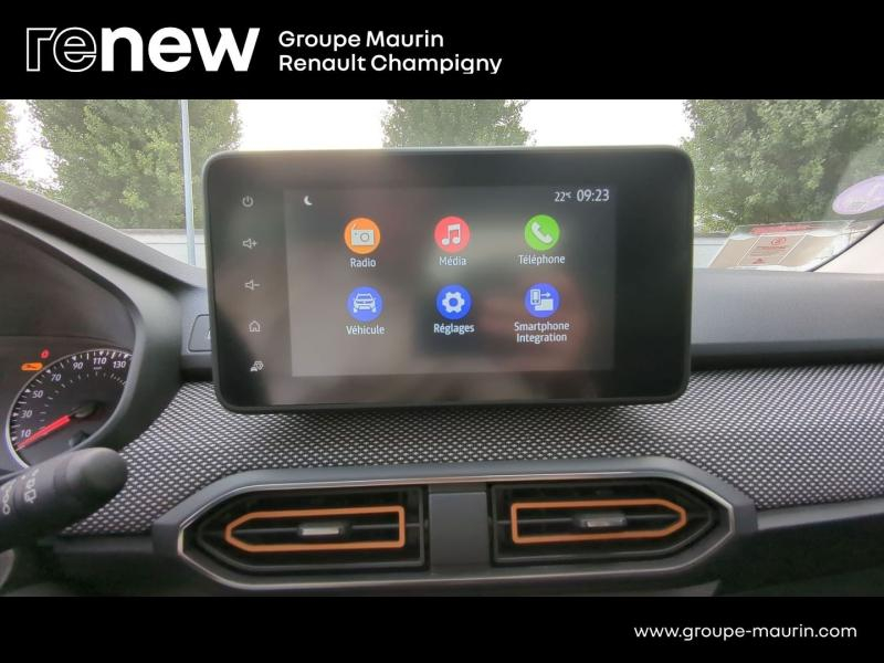 Photo 13 de l’annonce de DACIA Sandero d’occasion à vendre à CHAMPIGNY-SUR-MARNE