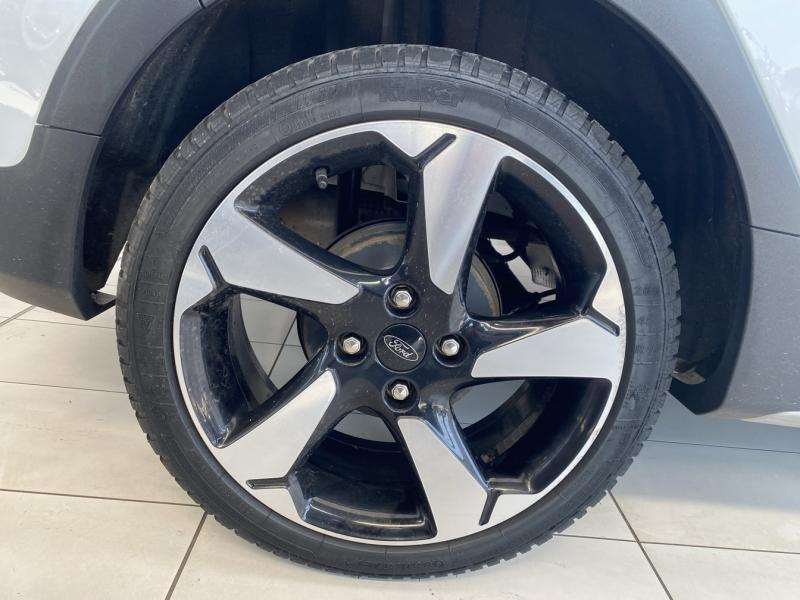 Photo 4 de l’annonce de FORD Fiesta Active d’occasion à vendre à PAYS DE GEX