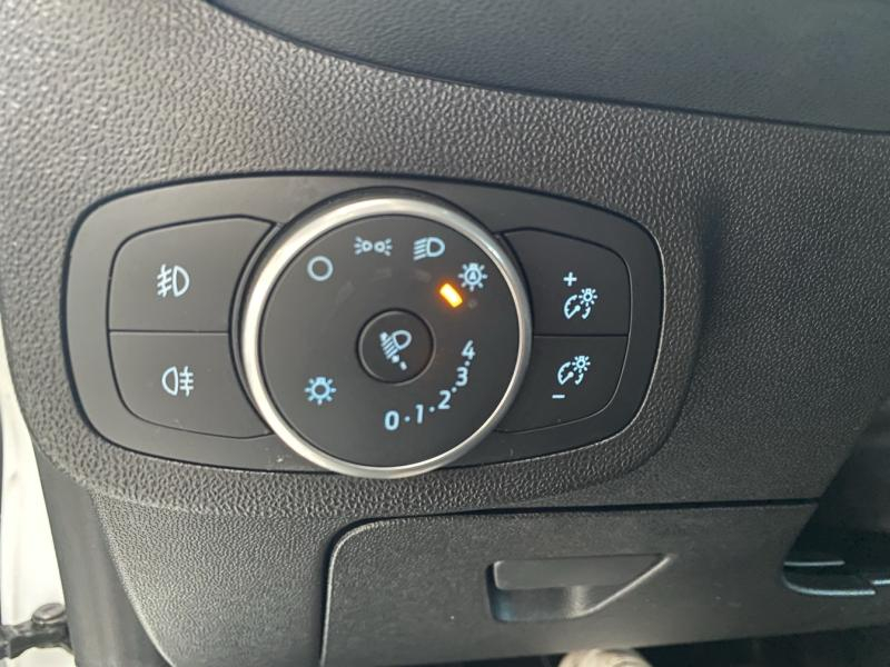 Photo 19 de l’annonce de FORD Fiesta Active d’occasion à vendre à PAYS DE GEX