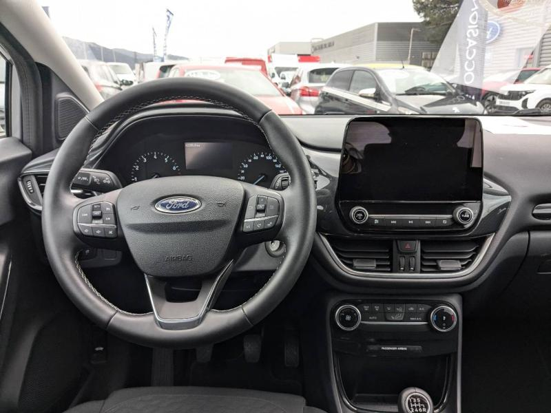 Photo 8 de l’annonce de FORD Puma d’occasion à vendre à AUBAGNE