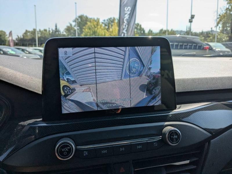 Photo 13 de l’annonce de FORD Focus d’occasion à vendre à AUBAGNE