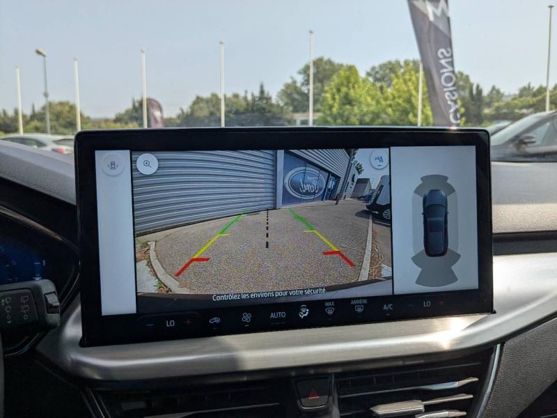 Photo 8 de l’annonce de FORD Focus d’occasion à vendre à AUBAGNE