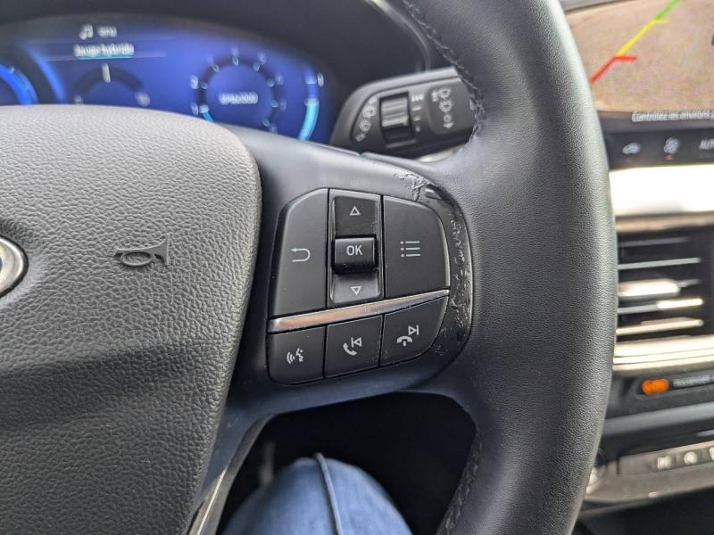 Photo 11 de l’annonce de FORD Focus d’occasion à vendre à AUBAGNE