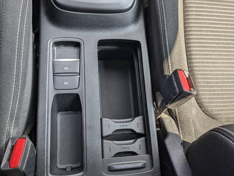 Photo 19 de l’annonce de FORD Focus d’occasion à vendre à AUBAGNE