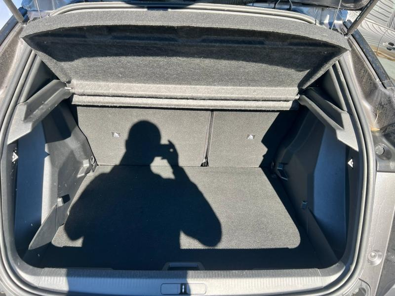 Photo 15 de l’annonce de PEUGEOT 2008 d’occasion à vendre à AUBAGNE