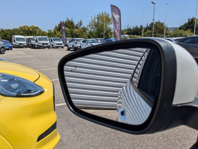 Photo 17 de l’annonce de FORD Kuga d’occasion à vendre à AUBAGNE