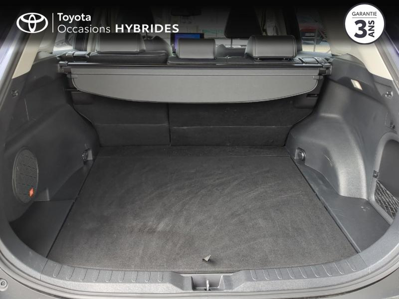 Photo 10 de l’annonce de TOYOTA RAV4 d’occasion à vendre à ARLES