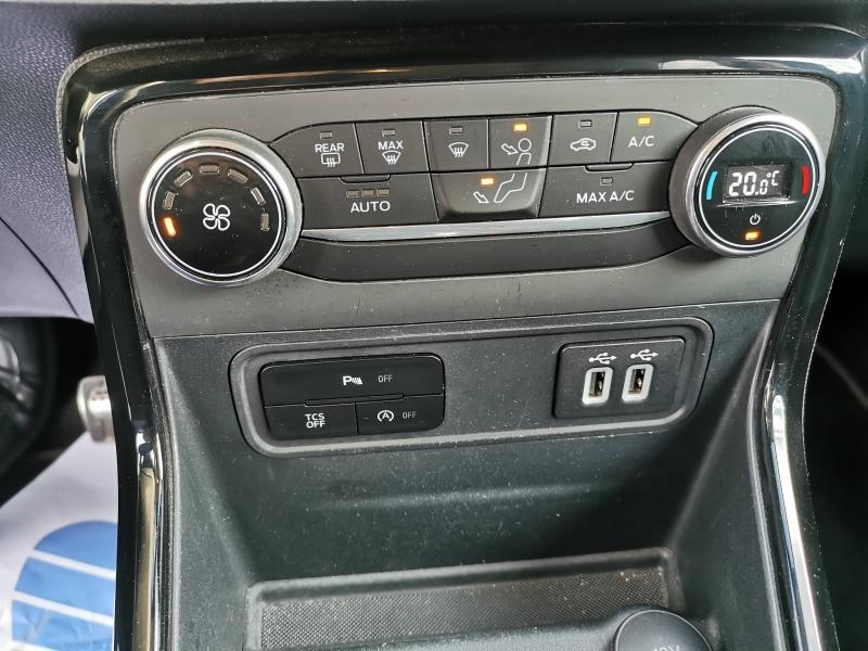 Photo 14 de l’annonce de FORD EcoSport d’occasion à vendre à LA VALETTE