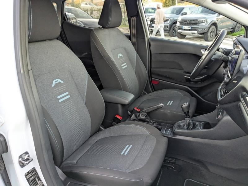 Photo 18 de l’annonce de FORD Fiesta d’occasion à vendre à LA VALETTE