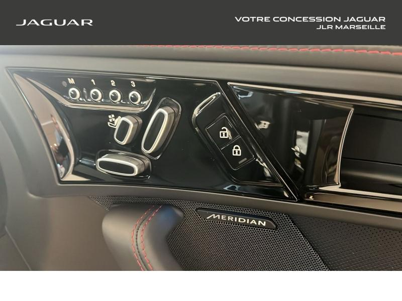 Photo 14 de l’annonce de JAGUAR F-Type Coupe d’occasion à vendre à MARSEILLE