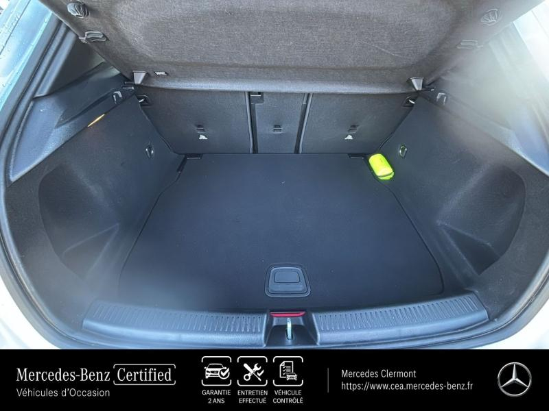 Photo 12 de l’annonce de MERCEDES-BENZ Classe A d’occasion à vendre à AUBIÈRE
