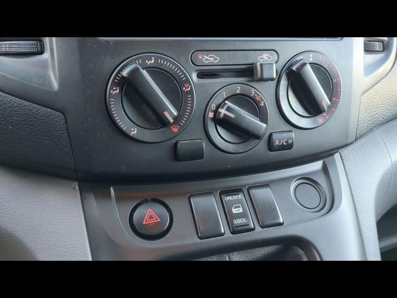 Photo 15 de l’annonce de NISSAN NV200 VUL d’occasion à vendre à NÎMES