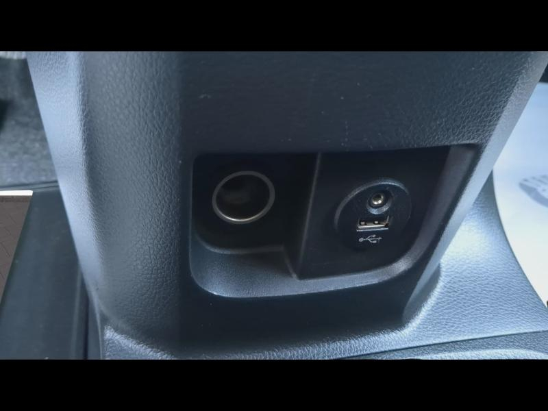 Photo 16 de l’annonce de NISSAN NV200 VUL d’occasion à vendre à NÎMES