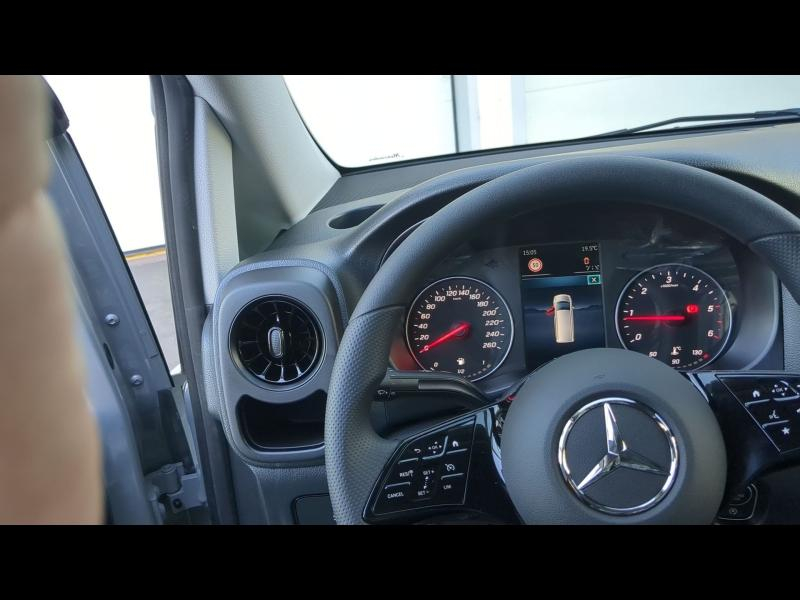 Photo 17 de l’annonce de MERCEDES-BENZ Vito Fg VUL d’occasion à vendre à MONTLUÇON