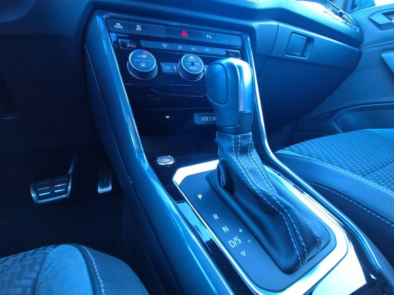 Photo 19 de l’annonce de VOLKSWAGEN T-Roc d’occasion à vendre à AVIGNON