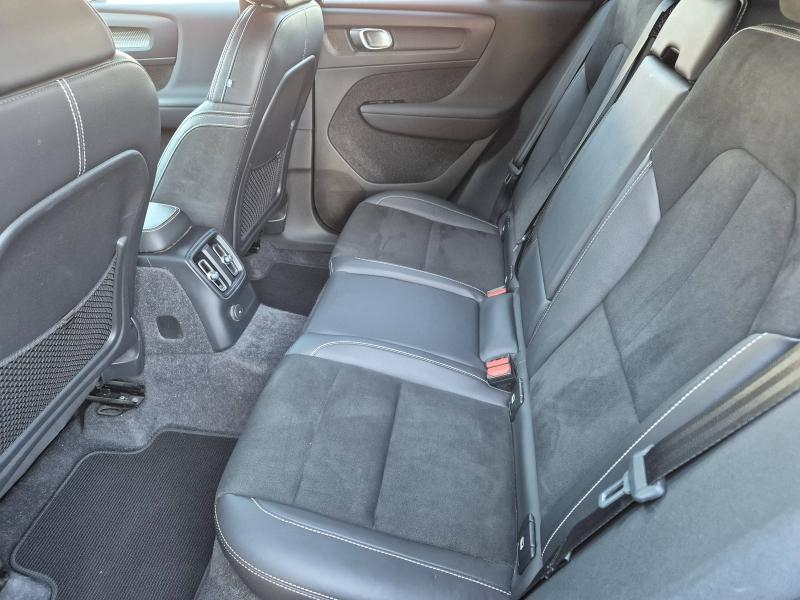 Photo 6 de l’annonce de VOLVO XC40 d’occasion à vendre à AVIGNON