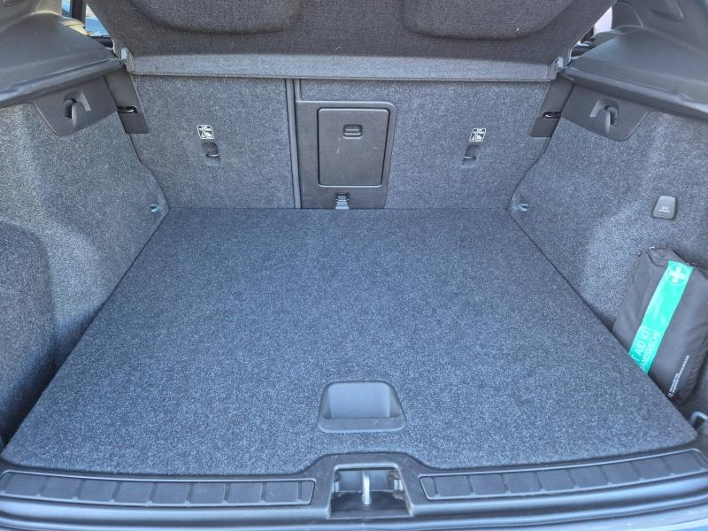 Photo 7 de l’annonce de VOLVO XC40 d’occasion à vendre à AVIGNON