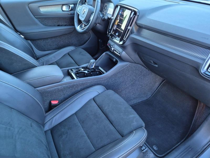 Photo 15 de l’annonce de VOLVO XC40 d’occasion à vendre à AVIGNON