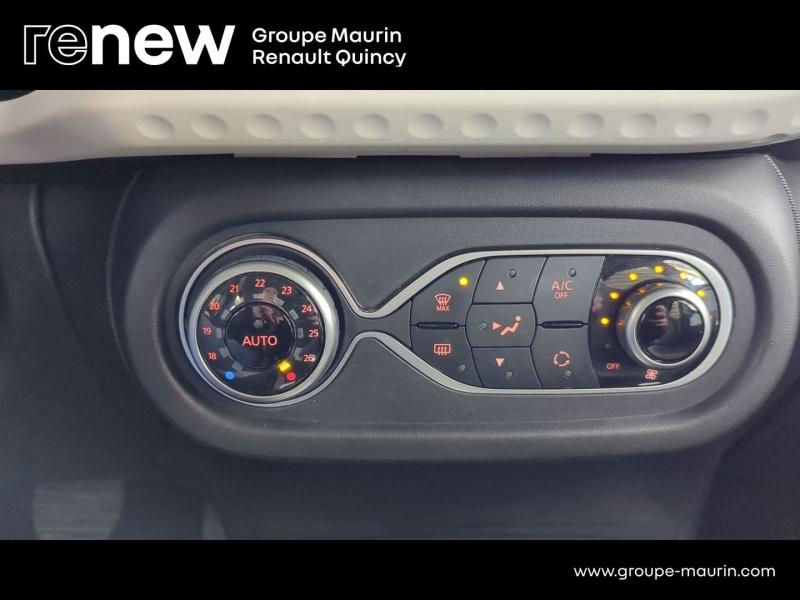 Photo 15 de l’annonce de RENAULT Twingo d’occasion à vendre à QUINCY-SOUS-SÉNART