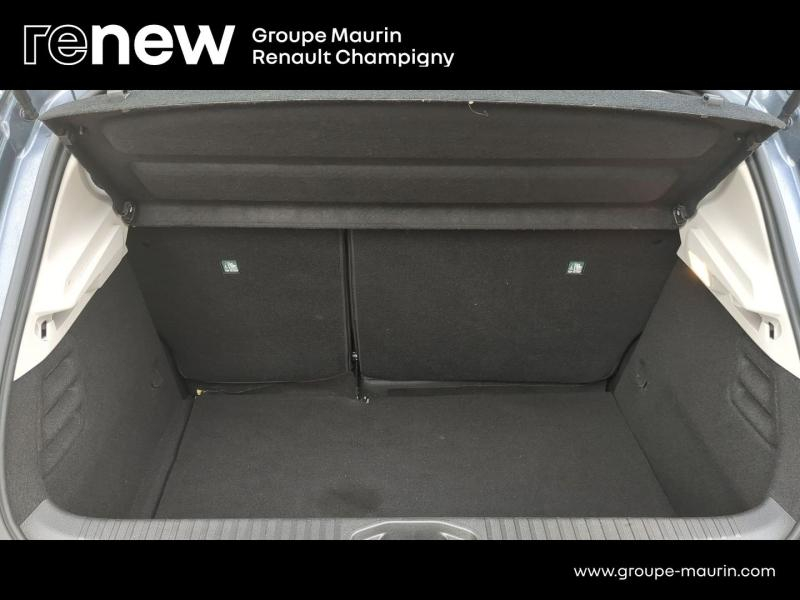 Photo 12 de l’annonce de RENAULT Clio d’occasion à vendre à CHAMPIGNY-SUR-MARNE