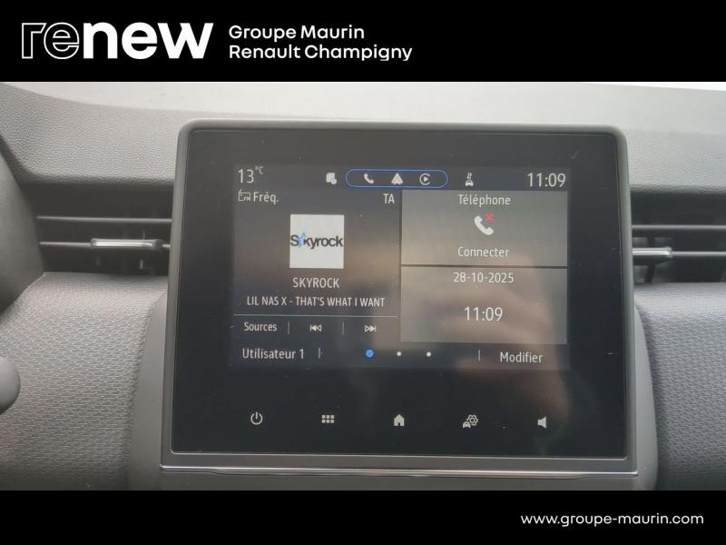 Photo 16 de l’annonce de RENAULT Clio d’occasion à vendre à CHAMPIGNY-SUR-MARNE