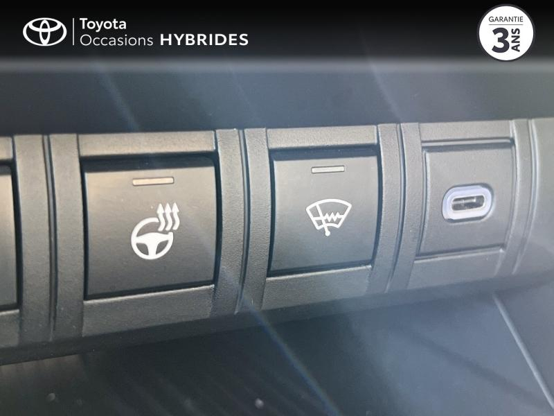 Photo 18 de l’annonce de TOYOTA C-HR d’occasion à vendre à AUBIÈRE