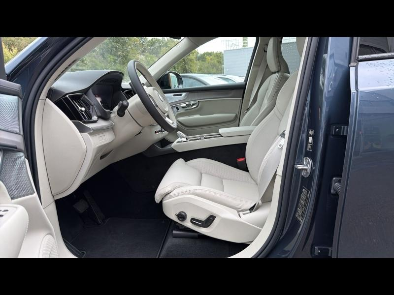 Photo 15 de l’annonce de VOLVO XC90 d’occasion à vendre à AIX-EN-PROVENCE