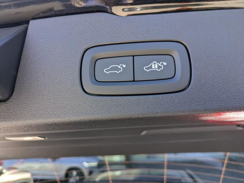 Photo 13 de l’annonce de VOLVO V60 d’occasion à vendre à AIX-EN-PROVENCE