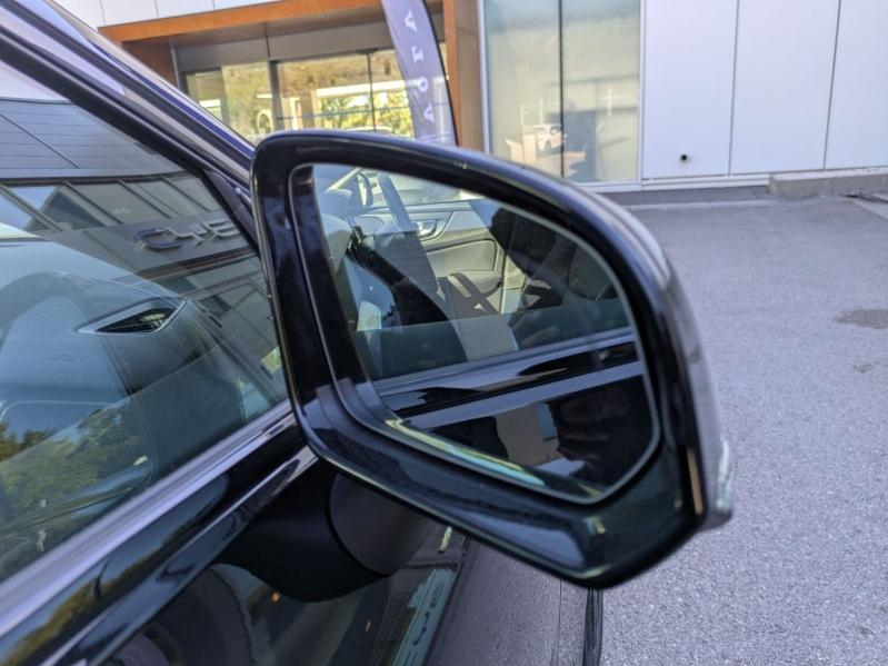 Photo 14 de l’annonce de VOLVO V60 d’occasion à vendre à AIX-EN-PROVENCE