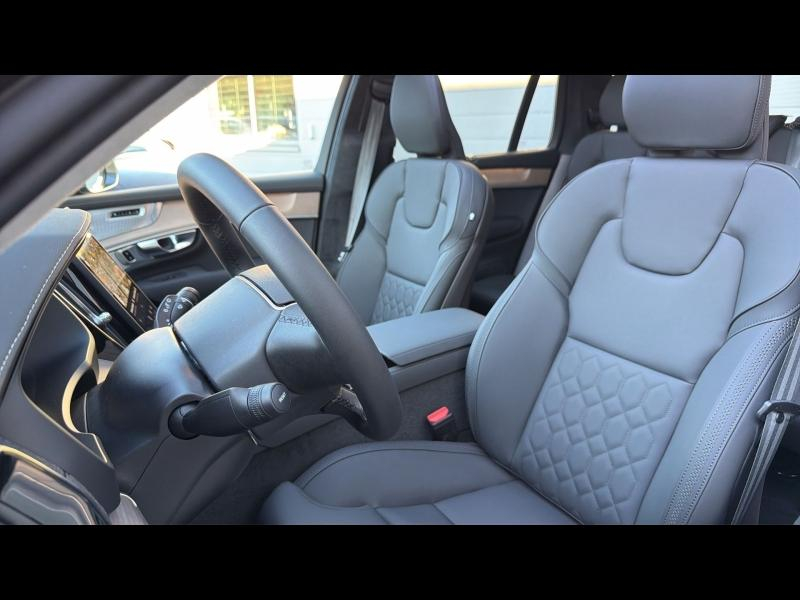 Photo 5 de l’annonce de VOLVO XC90 d’occasion à vendre à AIX-EN-PROVENCE