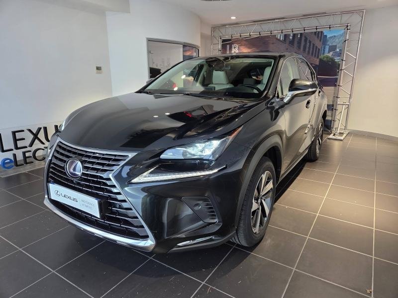 Photo 3 de l’annonce de LEXUS NX d’occasion à vendre à AUBIÈRE
