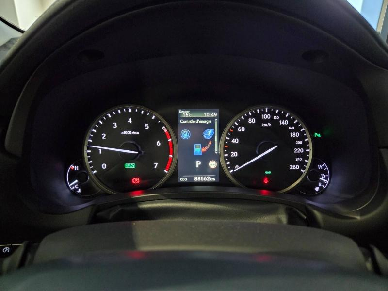Photo 5 de l’annonce de LEXUS NX d’occasion à vendre à AUBIÈRE