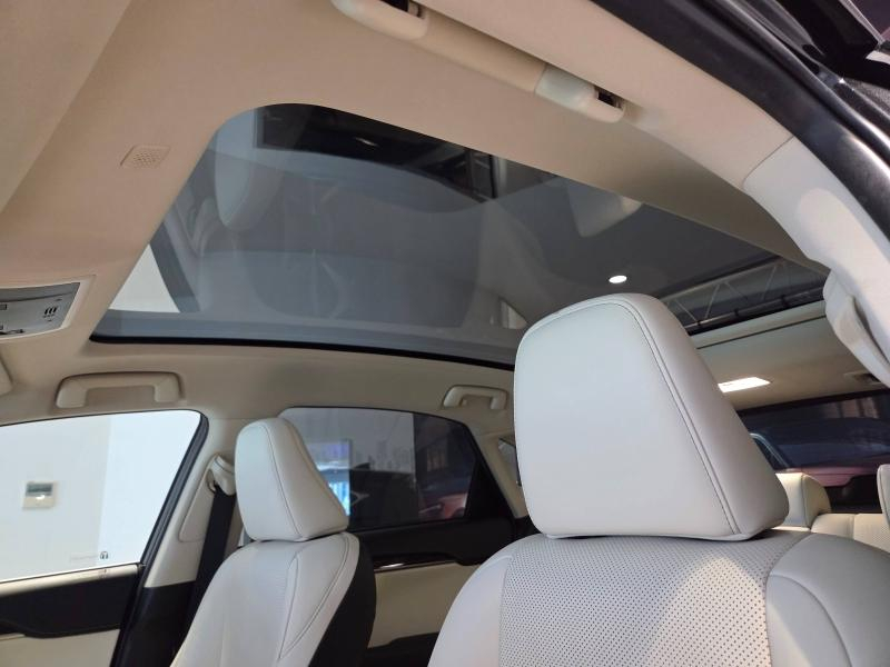 Photo 15 de l’annonce de LEXUS NX d’occasion à vendre à AUBIÈRE