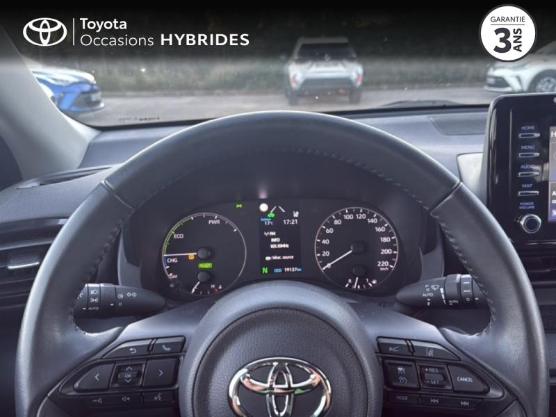 Photo 13 de l’annonce de TOYOTA Yaris d’occasion à vendre à NÎMES