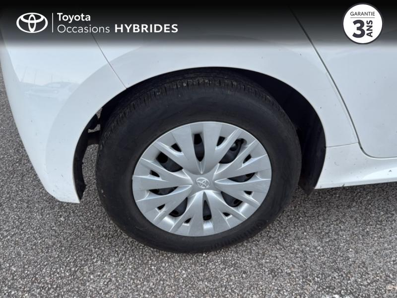 Photo 16 de l’annonce de TOYOTA Yaris d’occasion à vendre à NÎMES