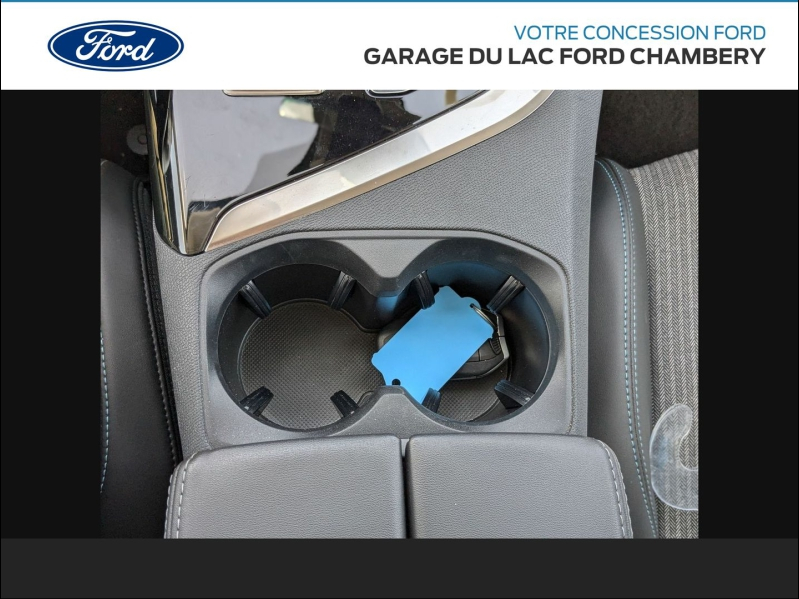 Photo 16 de l’annonce de PEUGEOT 3008 d’occasion à vendre à PAYS DE GEX